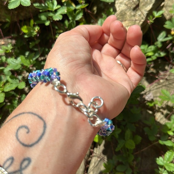 Wire spiral bracelet - Picture 6 of 8